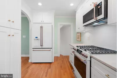 4415 Greenwich Parkway NW, Washington, DC 20007 - Photo 13