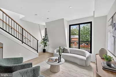 828 21st Street NE #3, Washington, DC 20002 - Photo 5