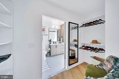 113 Potomac Avenue SW #827, Washington, DC 20024 - Photo 19