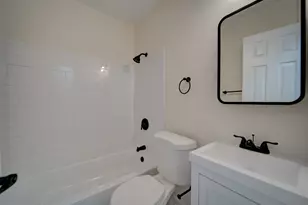 1946 I St NE, Washington, DC 20002 - Photo 13