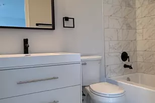 4003 Blakney Ln SE, Washington, DC 20032 - Photo 37