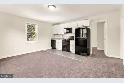 4401 Gault Place NE, Washington, DC 20019 - Photo 3