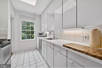 4919 Ashby Street NW, Washington, DC 20007 - Photo 11