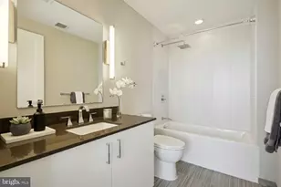 88 V St SW, Washington, DC 20024 - Photo 21