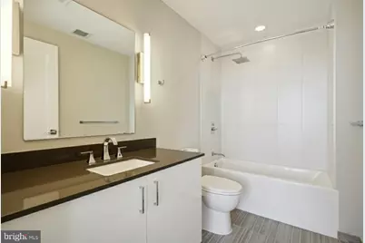 88 V Street SW #PH1, Washington, DC 20024 - Photo 49