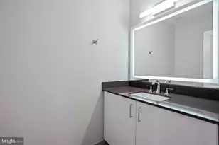 88 V St SW, Washington, DC 20024 - Photo 51