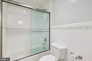 5601 Broad Branch Rd NW, Washington, DC 20015 - Photo 41