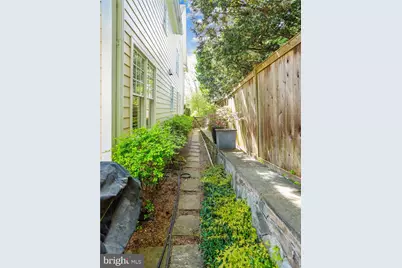 5601 Broad Branch Road NW, Washington, DC 20015 - Photo 13