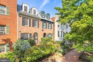 213 9th St SE, Washington, DC 20003 - Photo 3