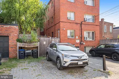 213 9th Street SE, Washington, DC 20003 - Photo 61