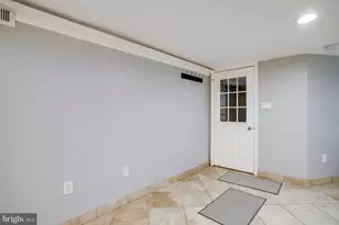 2011 1st St NW, Washington, DC 20001 - Photo 63