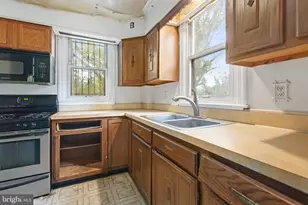 4712 Southern Ave SE, Washington, DC 20019 - Photo 9