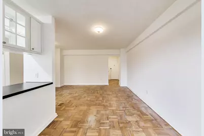 1 Scott Circle NW #121, Washington, DC 20036 - Photo 3