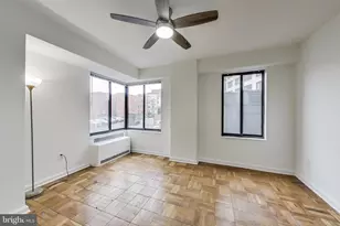 1 Scott Cir NW, Washington, DC 20036 - Photo 9