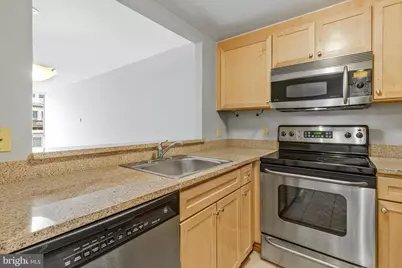 1150 K Street NW #1307, Washington, DC 20005 - Photo 15