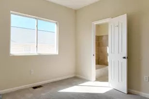 5523 Hunts Pl NE, Washington, DC 20019 - Photo 51