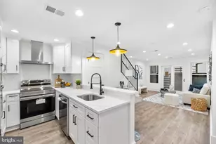 113 18th St SE, Washington, DC 20003 - Photo 3