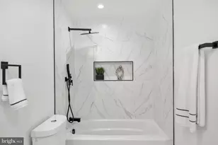 113 18th St SE, Washington, DC 20003 - Photo 15