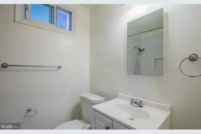 5009 1st Street NW #4, Washington, DC 20011 - Photo 9