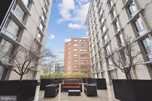 940 25th St NW, Washington, DC 20037 - Photo 17