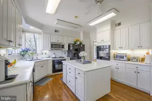 5119 Warren Pl NW, Washington, DC 20016 - Photo 7