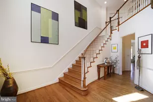 5119 Warren Pl NW, Washington, DC 20016 - Photo 3