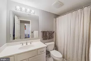 5119 Warren Pl NW, Washington, DC 20016 - Photo 33