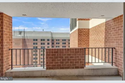 1230 23rd Street NW #818, Washington, DC 20037 - Photo 11