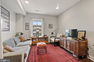 1018 13th St SE, Washington, DC 20003 - Photo 25