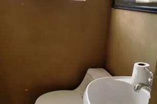 1377 F St NE, Washington, DC 20002 - Photo 11