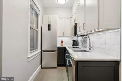 18 9th Street NE #304, Washington, DC 20002 - Photo 5