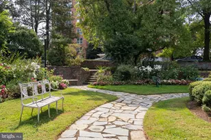 4000 Cathedral Ave NW, Washington, DC 20016 - Photo 31