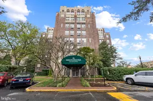 4000 Cathedral Ave NW, Washington, DC 20016 - Photo 3