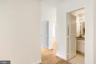 4101 Cathedral Ave NW, Washington, DC 20016 - Photo 19