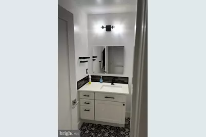 11 15th Street NE #3, Washington, DC 20002 - Photo 5