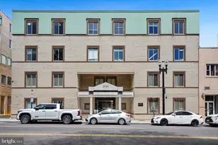 2141 Wisconsin Ave NW, Washington, DC 20007 - Photo 1