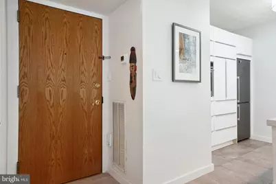 2141 Wisconsin Avenue NW #103, Washington, DC 20007 - Photo 5