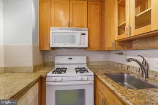 1260 21st St NW, Washington, DC 20036 - Photo 9