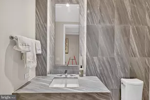 601 Wharf St SW, Washington, DC 20024 - Photo 25