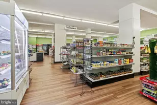 4000 Cathedral Ave NW, Washington, DC 20016 - Photo 21