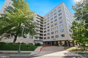 2475 Virginia Ave NW, Washington, DC 20037 - Photo 1