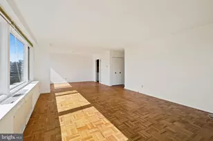 2475 Virginia Ave NW, Washington, DC 20037 - Photo 13