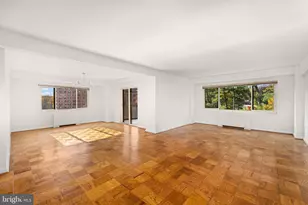 4201 Cathedral Ave NW, Washington, DC 20016 - Photo 11