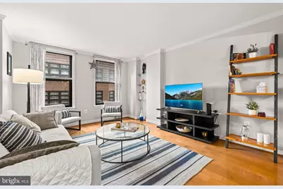 631 D Street NW #845, Washington, DC 20004 - Photo 11