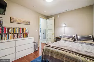 1301 H St NE, Washington, DC 20002 - Photo 25