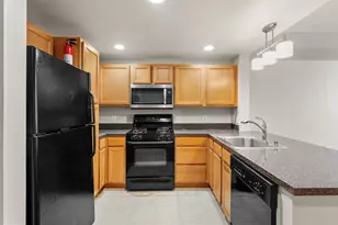 350 G St SW, Washington, DC 20024 - Photo 5