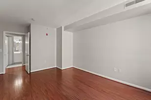 350 G St SW, Washington, DC 20024 - Photo 15