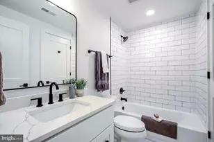 1009 Rhode Island Ave NE, Washington, DC 20018 - Photo 15