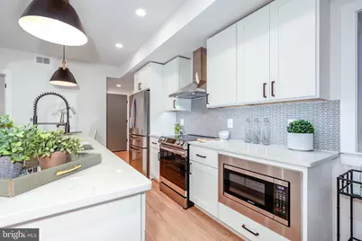 1009 Rhode Island Avenue NE #1, Washington, DC 20018 - Photo 9