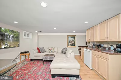 1906 37th Street NW, Washington, DC 20007 - Photo 21